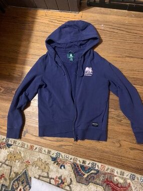 Woods purple sweater